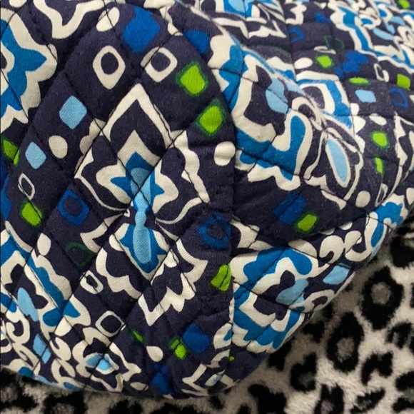 🌸🌸S.O.L.D.🌸🌸Vera Bradley Vera Tote - Picture 3 of 8